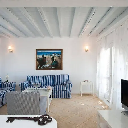 Sofia's Mykonos Villa Agios Ioannis Diakoftis